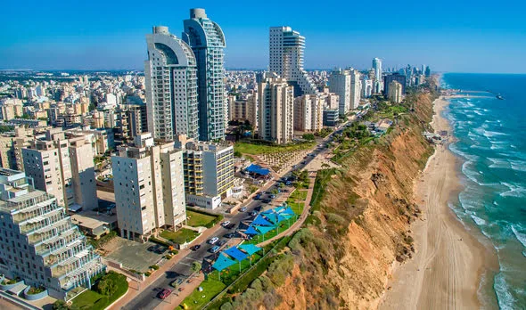 חשפניות בנתניה נערות ליווי  